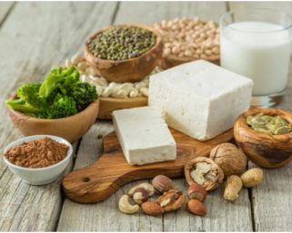 Healthy Eating: Carbohydrates Vs. Proteins